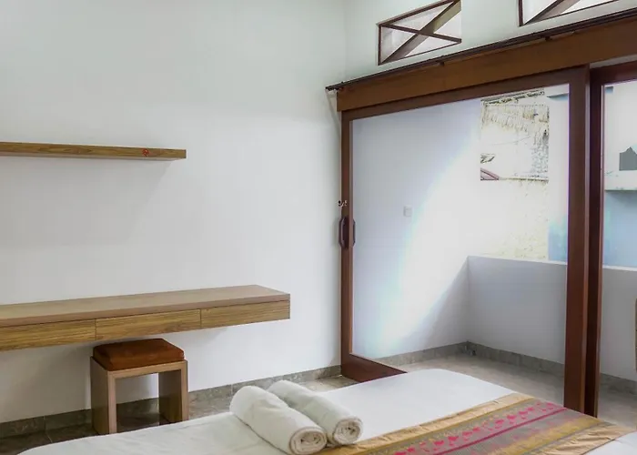 ゲストハウス Pekak